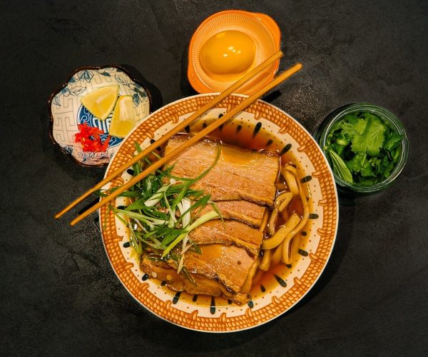 Vietnámi gulyás - Savanyított tojás + sült császár